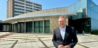 Gemeente Zandvoort koopt voormalig Holland Casino pand voor herontwikkeling Badhuisplein