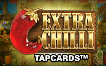 Stor röd chilifrukt och texten "EXTRA CHILLI TAPCARDS" mot en färgstark marknadsbakgrund.
