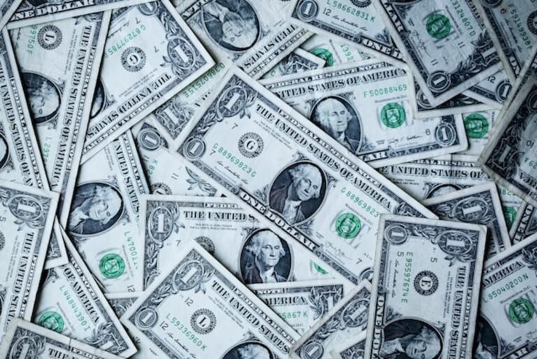 Colorado Sports Betting Revenue Soars 80% Despite Handle Dip in February