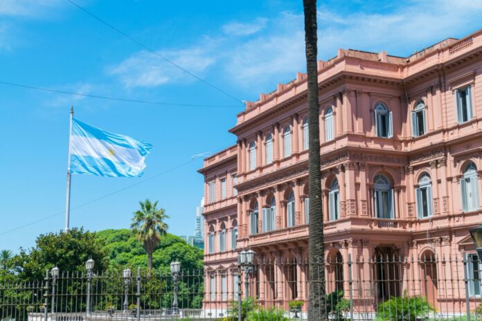 Buenos Aires Crackdown Targets Illegal Casinos and Influencer Partnerships