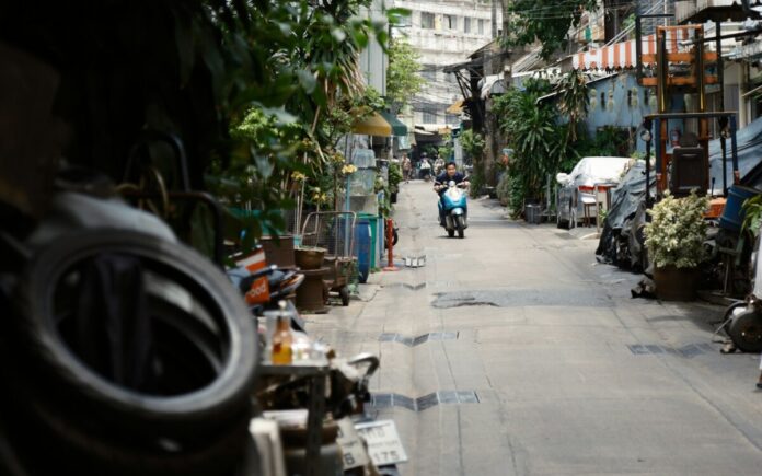 Thai Senators Want to Quiz PM Paetongtarn Shinawatra on Casino Bill