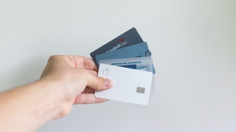Illinois Moves to Ban Credit Cards for Online Sports Betting Accounts