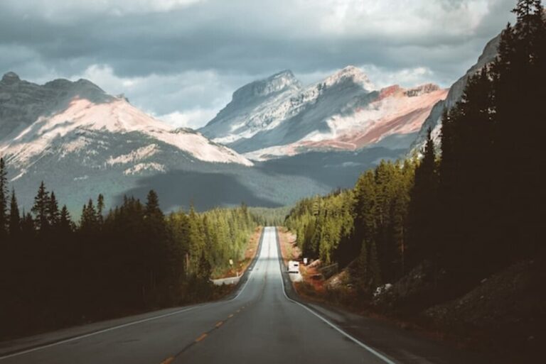 Alberta Set to Become Second Canadian Province to Regulate iGaming