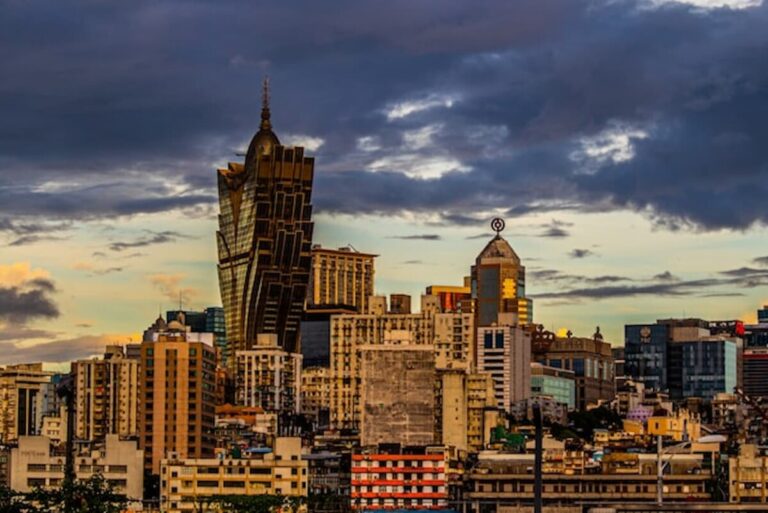 Macau Casino Revenue Rises 1.7% in April, Still Lags Pre-Pandemic Levels