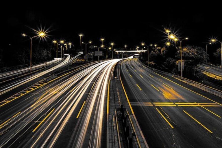 Massachusetts Regulator Warns of “Highway Without Speed Limits” in Growing US Gambling Market
