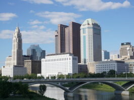 Columbus, OH from the Main Street Bridge