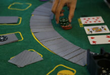 Texas Hold 'Em Poker Game