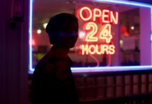 24/7